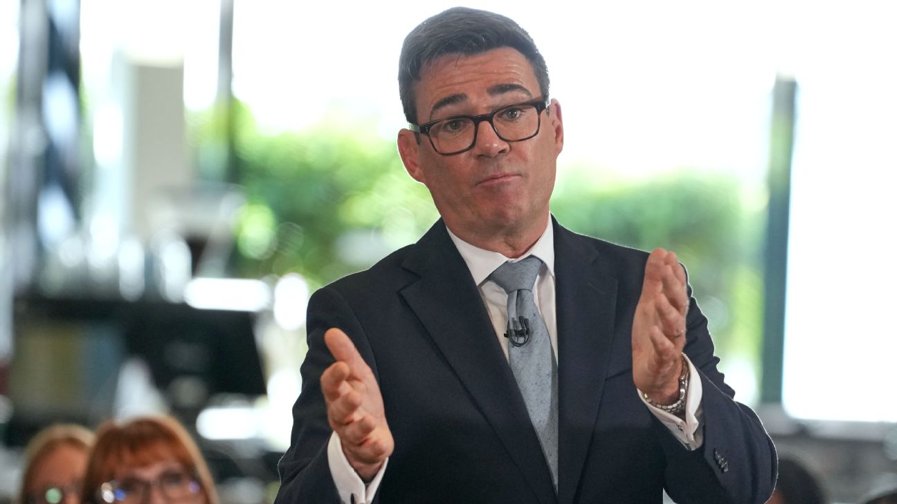 英国首相伯纳姆要求国际足联主席因世界杯出售计划辞职